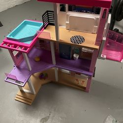 Barbie Dream House