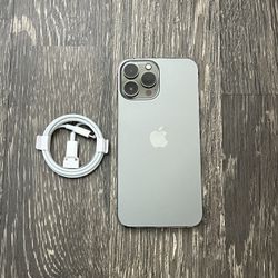 iPhone 13 Pro Max 256gb UNLOCKED FOR ALL CARRIERS!