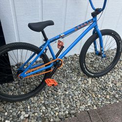 2012 Sunday Model C 24” BMX Cruiser 