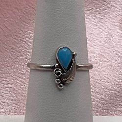 Sterling Silver & Turquoise Size 6 1/4 Ring