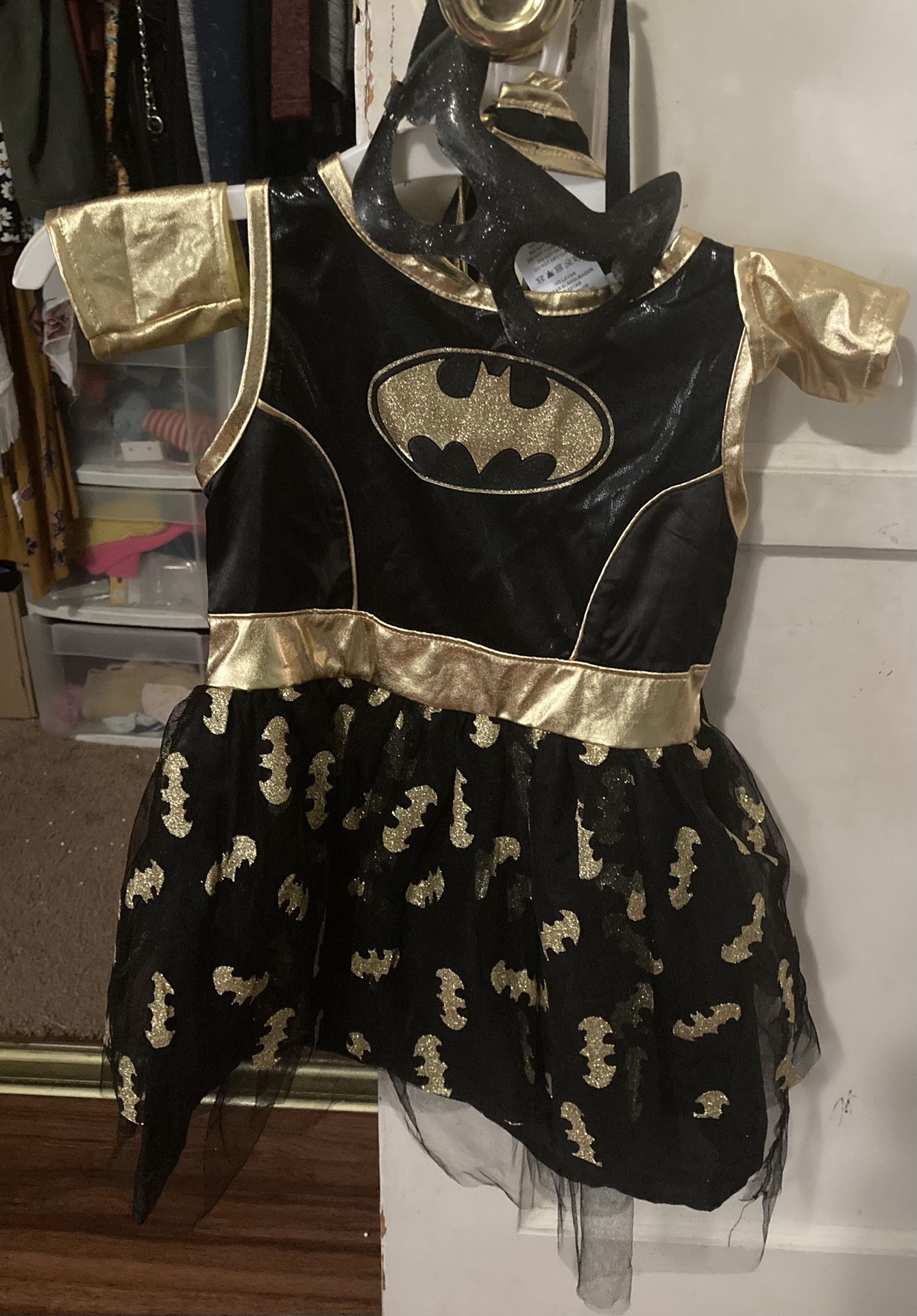 Toddler Girl Batman Costume Size 3t/4t 