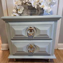 Side Table/ Night Stand/ End Table