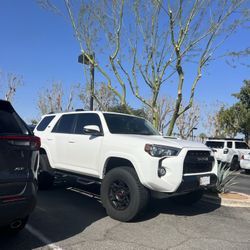 2018 Toyota 4RunnerTRD Off-Road Premium SUV