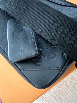 LOUIS VUITTON DUO MESSENGER BLACK
