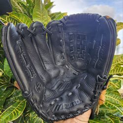 MIZUNO 12 .5 INCH SOFTBALL GLOVE VICTORY SERIES # GSP1251D IN VERY GOOD CONDITION LEFTHAND THROW 