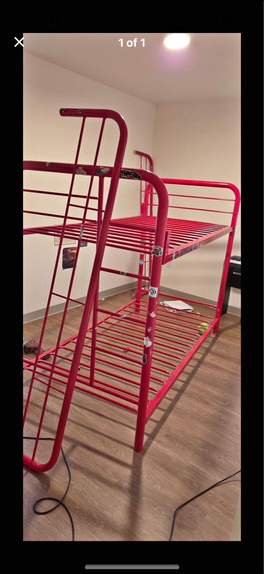 Bunk Bed /2 Twin Mattress