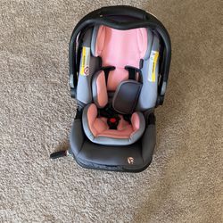 Infant Car seat + Base Babytrends 