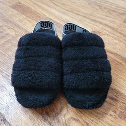 Ugg Slippers Sz 6