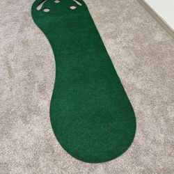 3-Hole Putting Green - Great for Home or Office