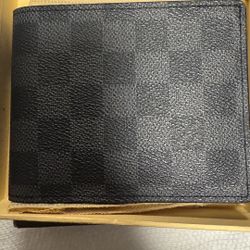 Luis Vuitton Men Wallet Brand New Authentic 