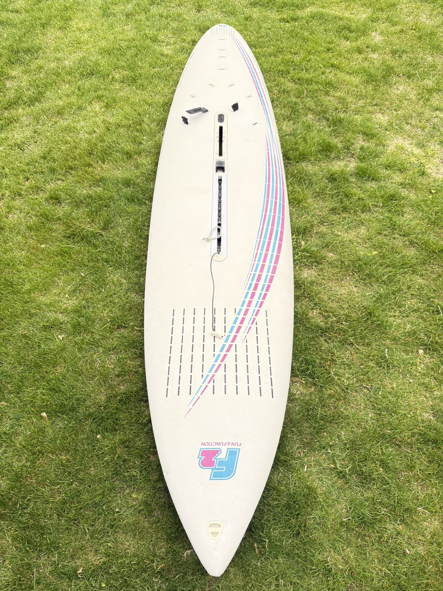 F2 fun & function comet windsurf board 10ft 11in
