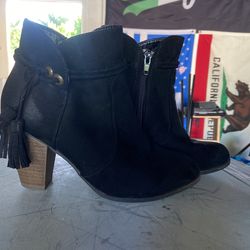 Qupid Boots
