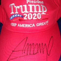 Donald Trump Signed Autograph Hat President 