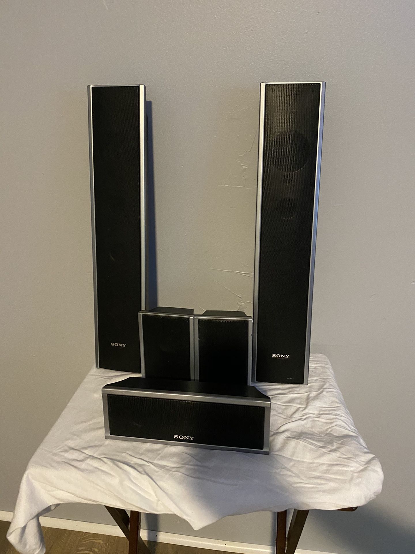 Sony Home Theater Speakers & Subwoofer.