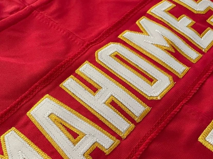 Red Kansas City Chiefs Patrick Mahomes jersey Double stitched