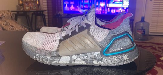 Adidas Ultraboosts Star Wars Millenium Falcon Size 13