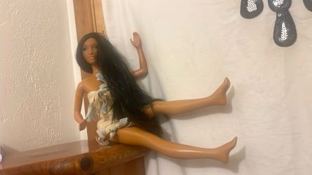 Single Native Princess seeking John (Smith)