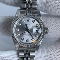 1999 Ladies Rolex Oyster Perpetual DateJust 26mm 18K White Gold Fluted Bezel Diamond Silver Dial Stainless Steel Jubilee Link Bracelet Watch 79174