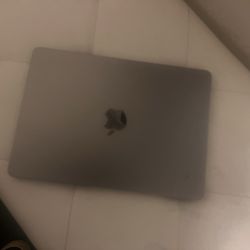2022 MacBook Air M2
