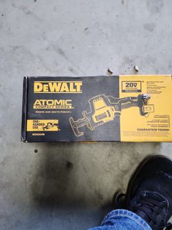 Dewalt Atomic Reciprocating Saw