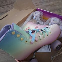 Size 9  NEW Impala Skates 