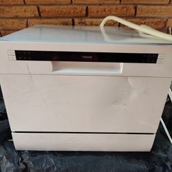 Like new With A Dent HOME COMPACT DISHWASHER 