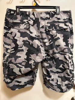levis Men's Gray Camo  Cargo Shorts