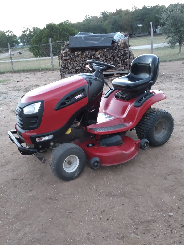 Craftsman riding lawn mower