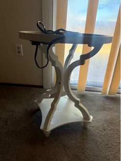 Bed side tables