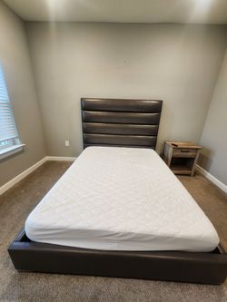 Stylish queen size bed