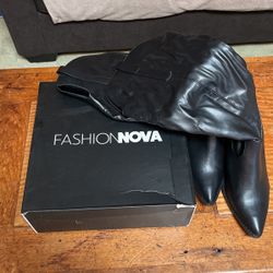 Womens Cow Boy Boots Worn Once Size 10