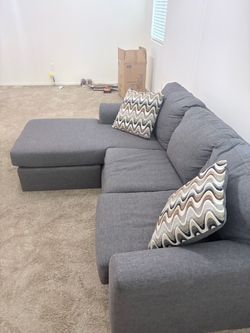 Gray Fabric Sectional Sofa with Chaise