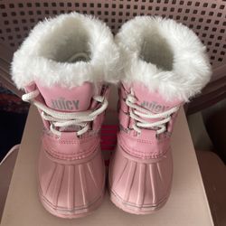  Juicy Couture Pink Snow Boots 