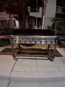 BBQ. Flat cooker