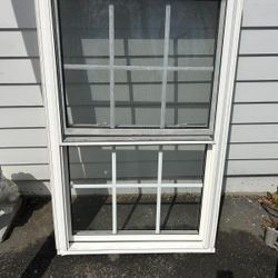 Window 32x48 With Screen . 