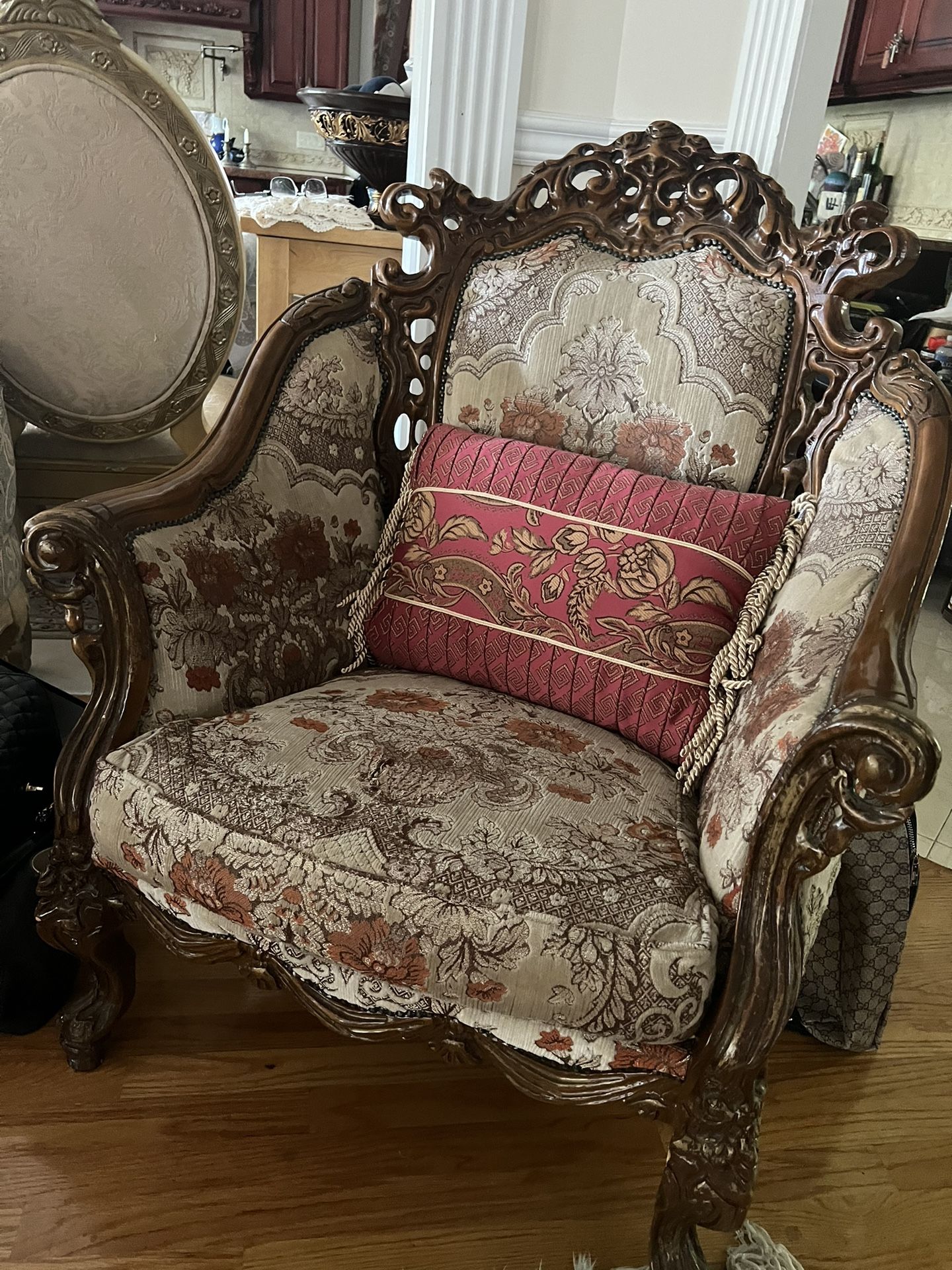 Bargains Huge Furniture Sale From Larger Home π‘