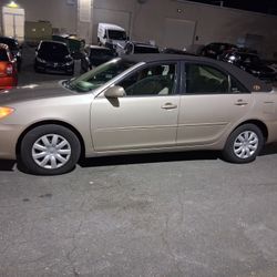 2005 Toyota Cambry 