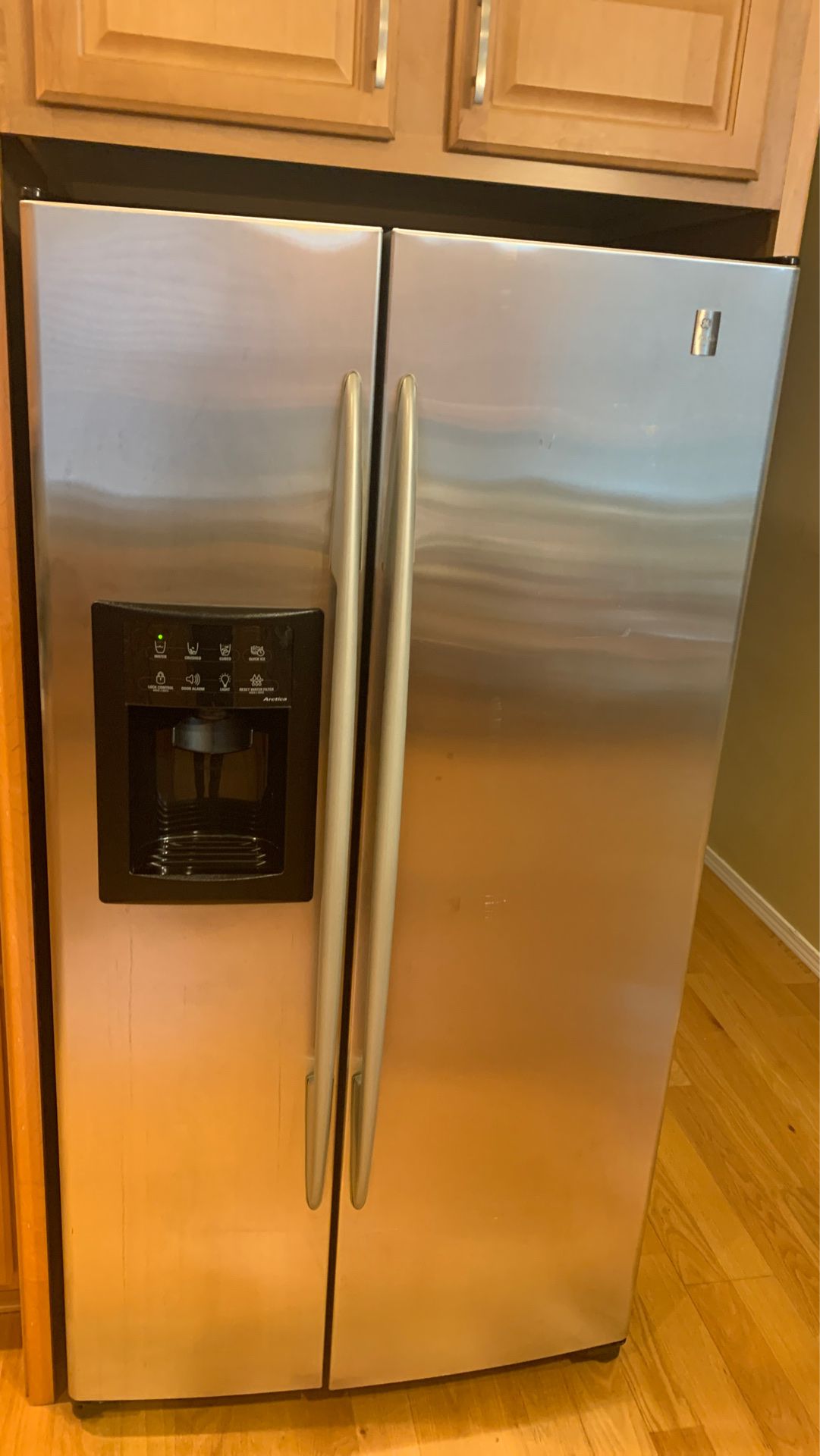 GE double door fridge - works great