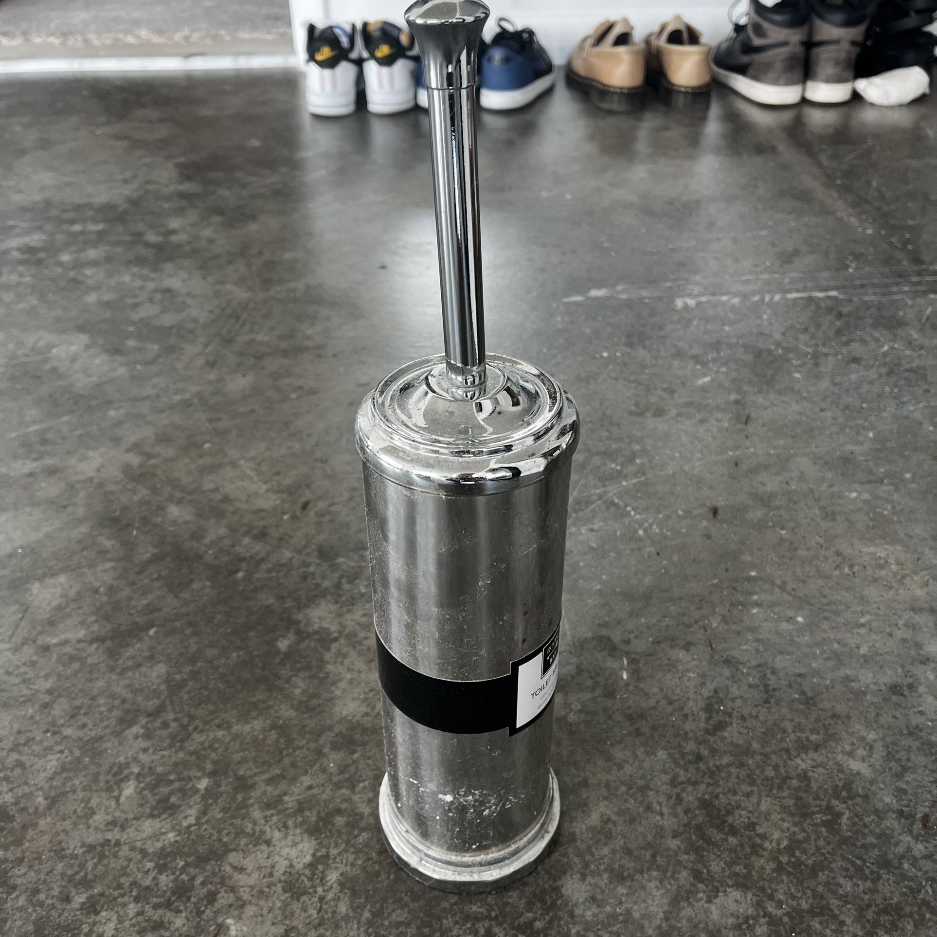 Chrome Finish Toilet Brush Contemporary Classic