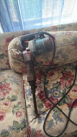 Makita jack hammer