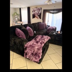 Sectional Couch 