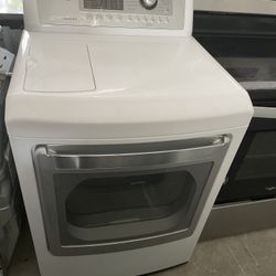 LG Electric Steam Dryer 