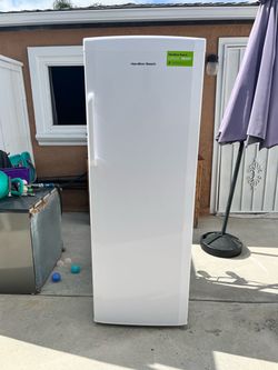 Hamilton Beach 11 Cu. Ft. Upright Freezer – Brand New