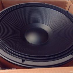 New 18" Beyma 18PW1400FE  Pro Audio DJ PA Woofer 
$350 Each 
