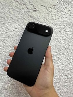 Iphone. 17 Air 256GB UNLOCKED 