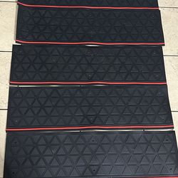 Spurtar 35" x 10" Rubber Stair Treads, 5Pack Outdoor Stair Treads Non-Slip Truck Runner NEW