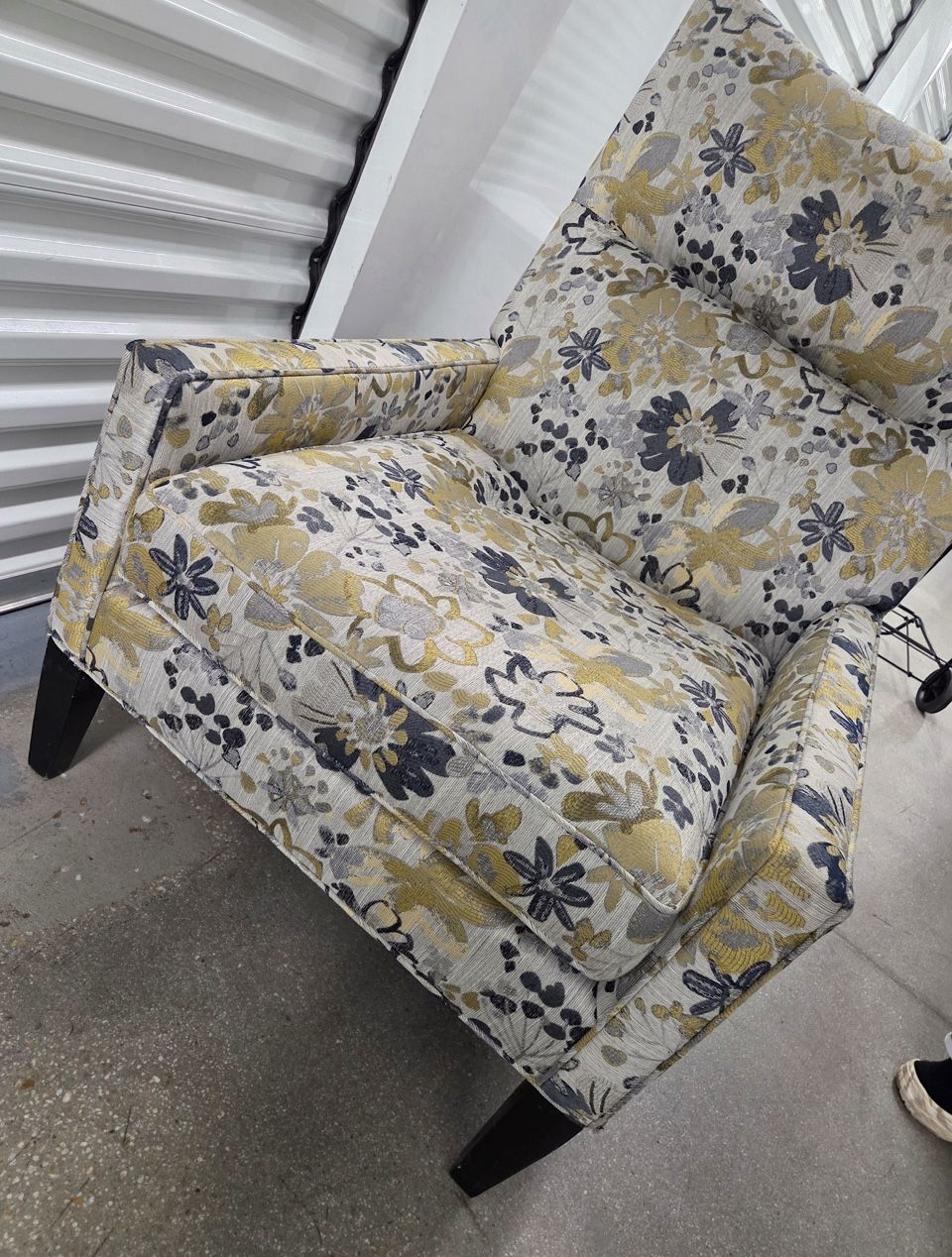 Home Stager Clearing Out Storage!