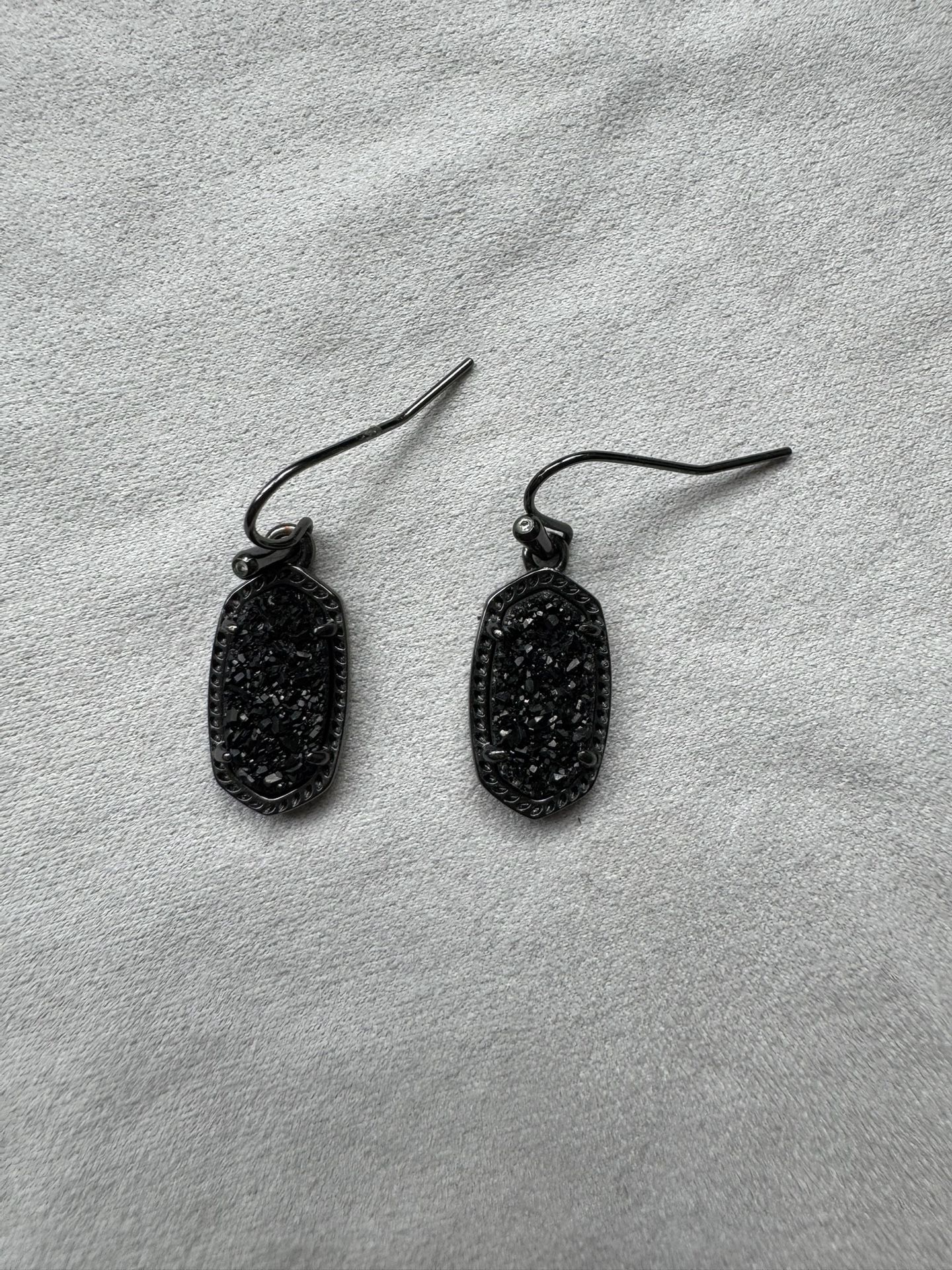 Lee Gunmetal Drop Earrings in Black Drusy
