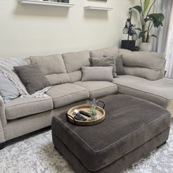 Sectional Couch 