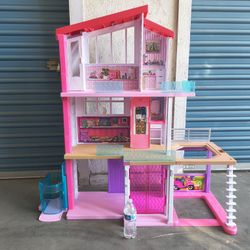 Barbie Dream House with Elevator 